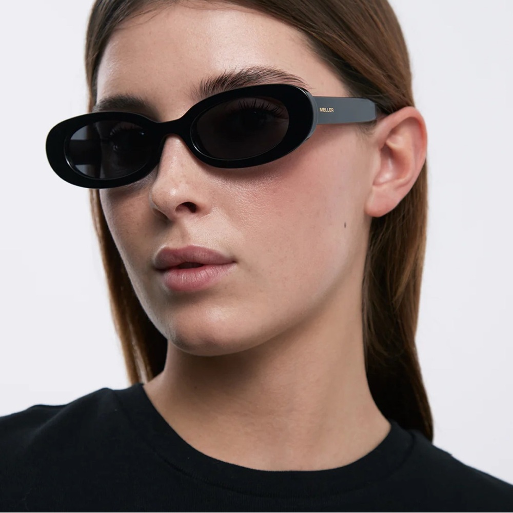 Meller Lua Black Oval Sunglasses